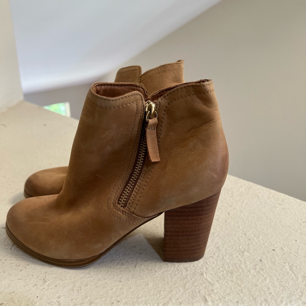 Aldo Tan Leather ankle‎ boots Booties Size 6.5
